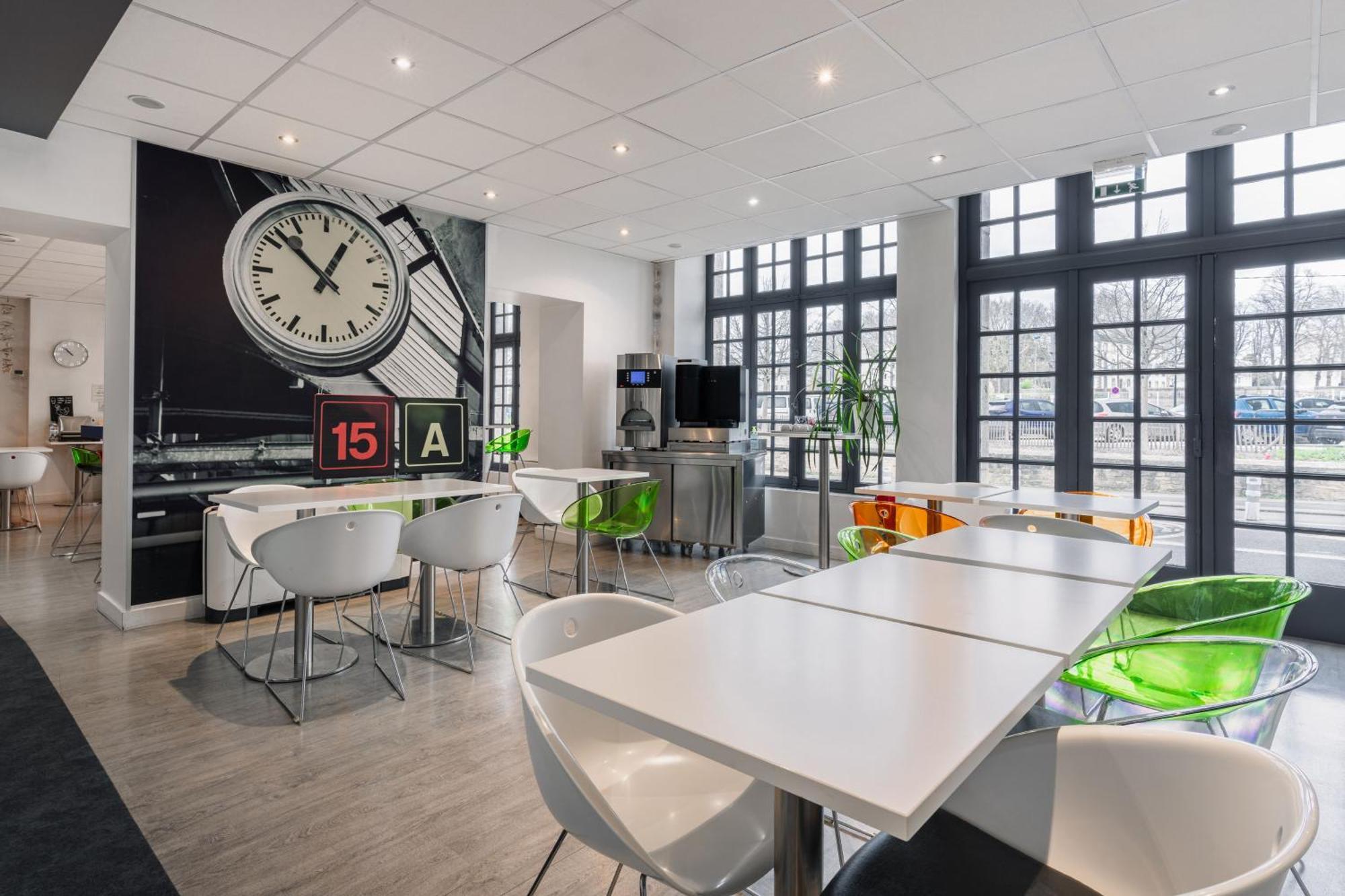 Ibis Styles Vannes Gare Centre Eksteriør bilde
