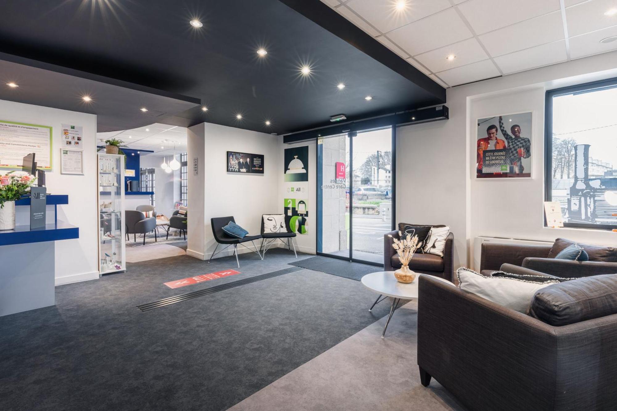 Ibis Styles Vannes Gare Centre Eksteriør bilde