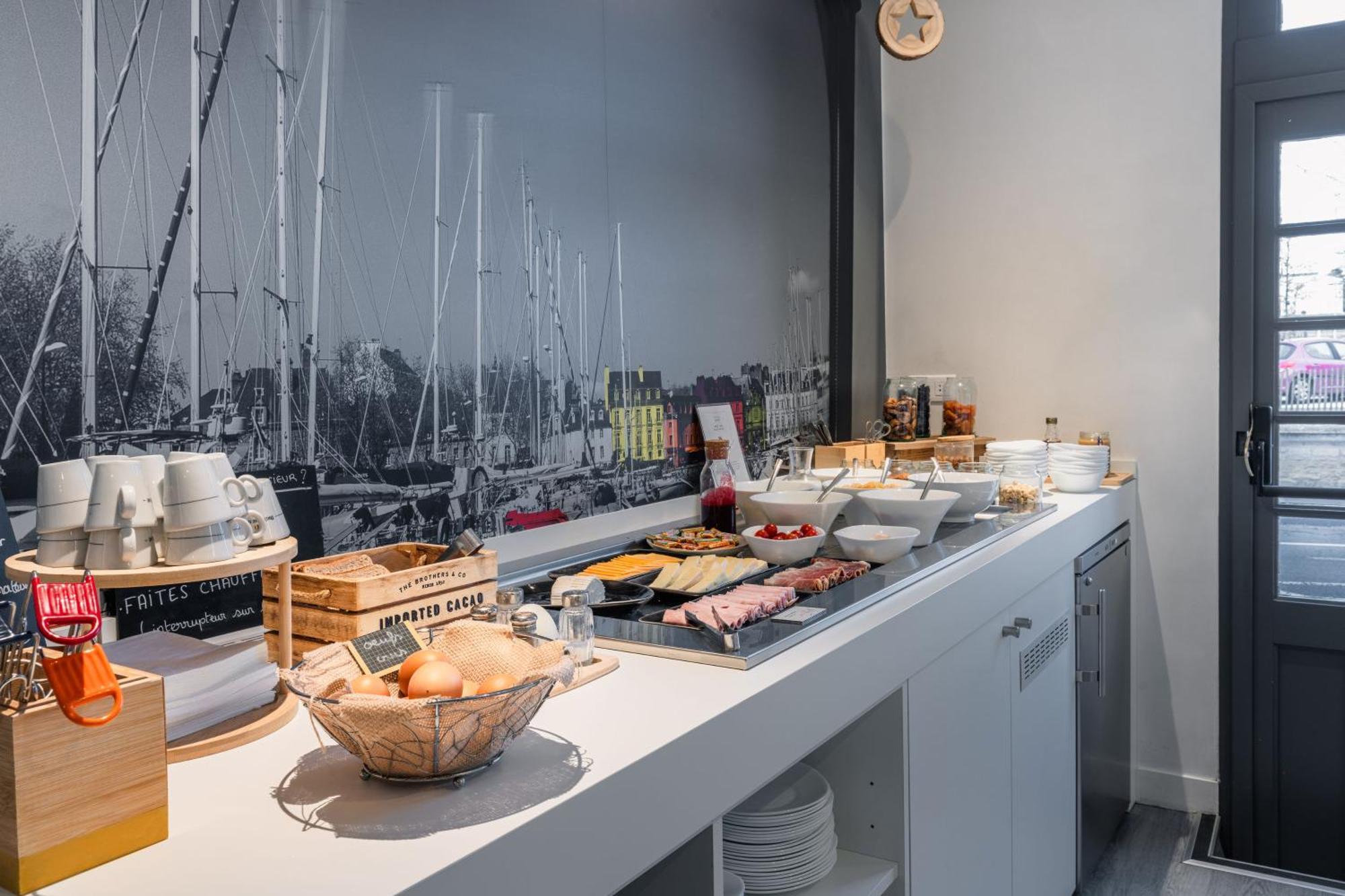 Ibis Styles Vannes Gare Centre Eksteriør bilde