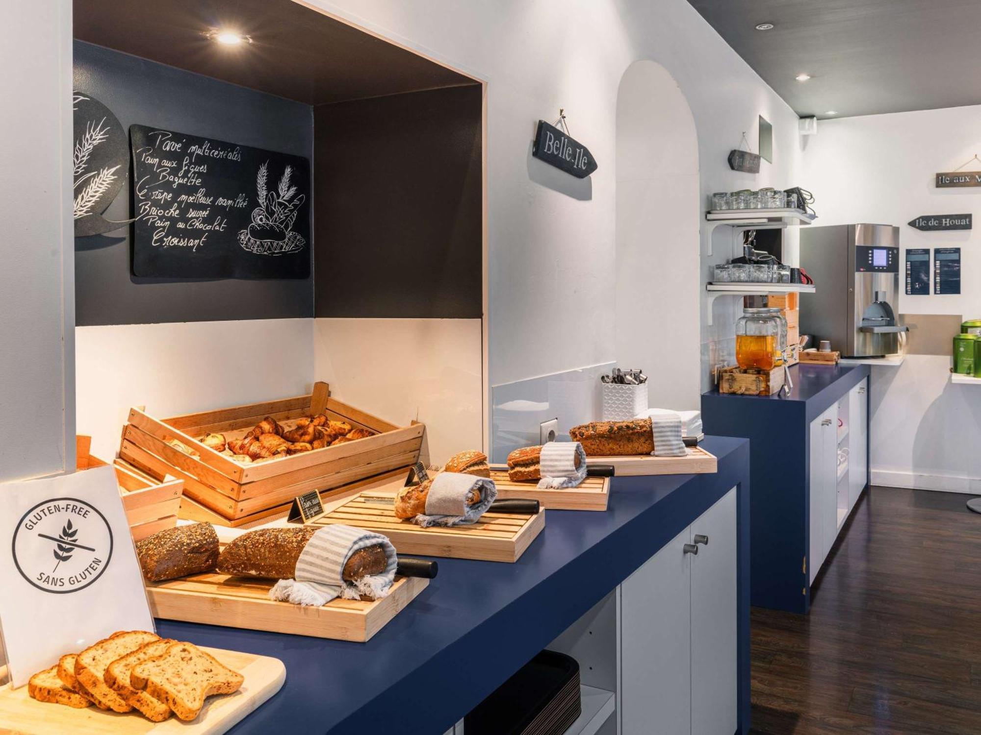 Ibis Styles Vannes Gare Centre Eksteriør bilde