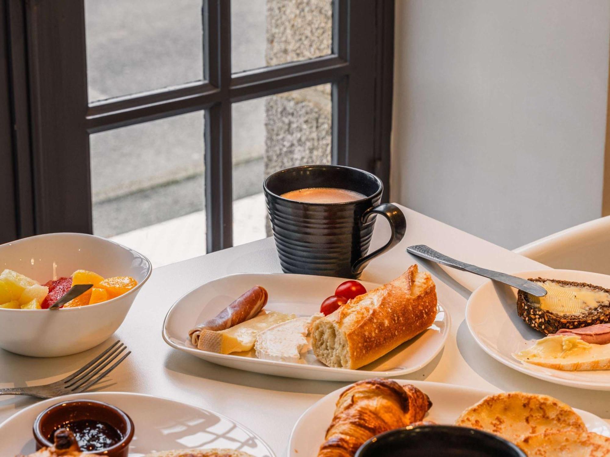 Ibis Styles Vannes Gare Centre Eksteriør bilde